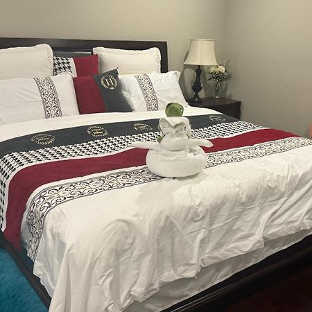 King Bed Big Room Chino Hills Esterno foto